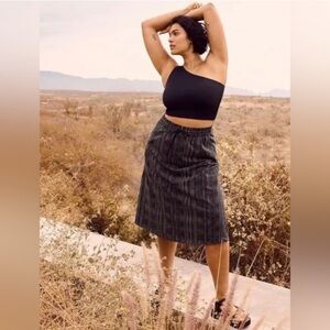 NWT Athleta Arrival Skirt || Amara Stripe Black